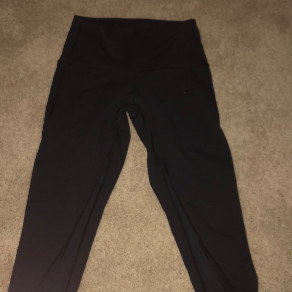 Lululemon Black Crop Leggings